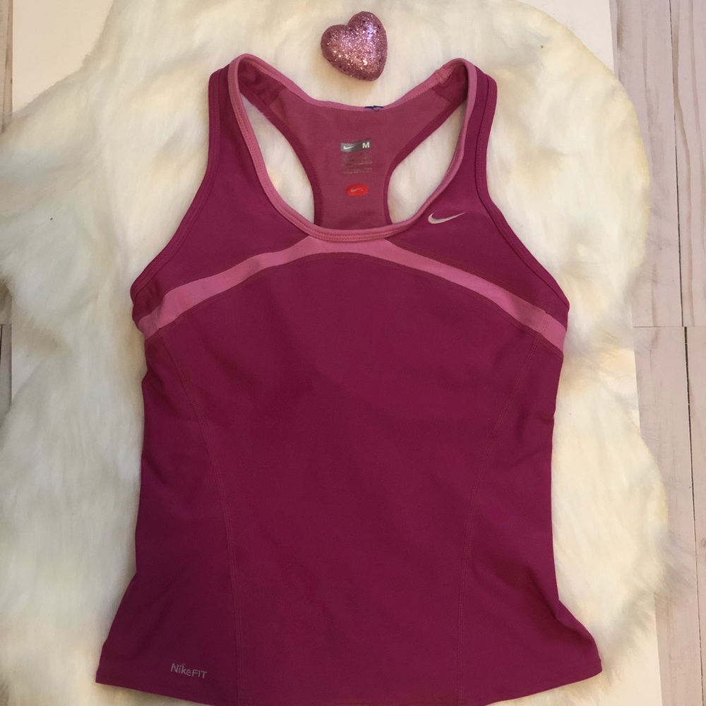 Nike dri fit athletic top size medium